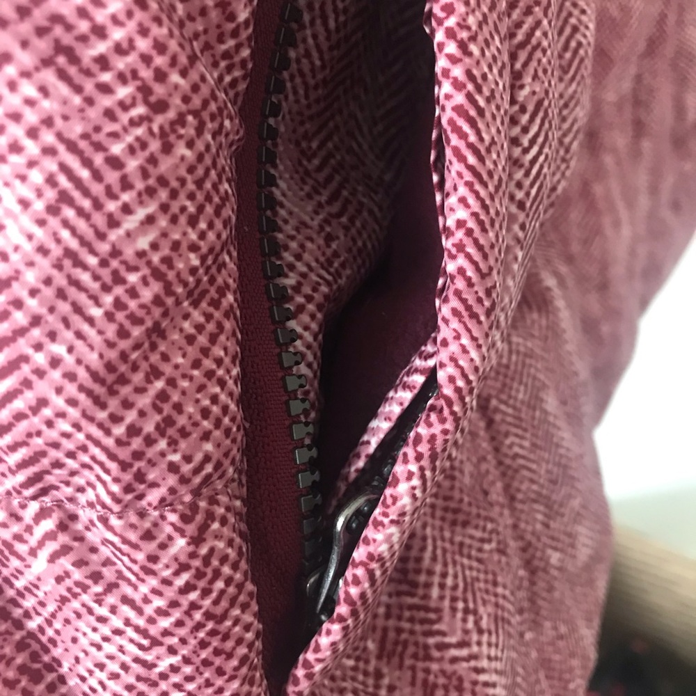 Simply styled puffer‎ jacket - Picture 5 of 8